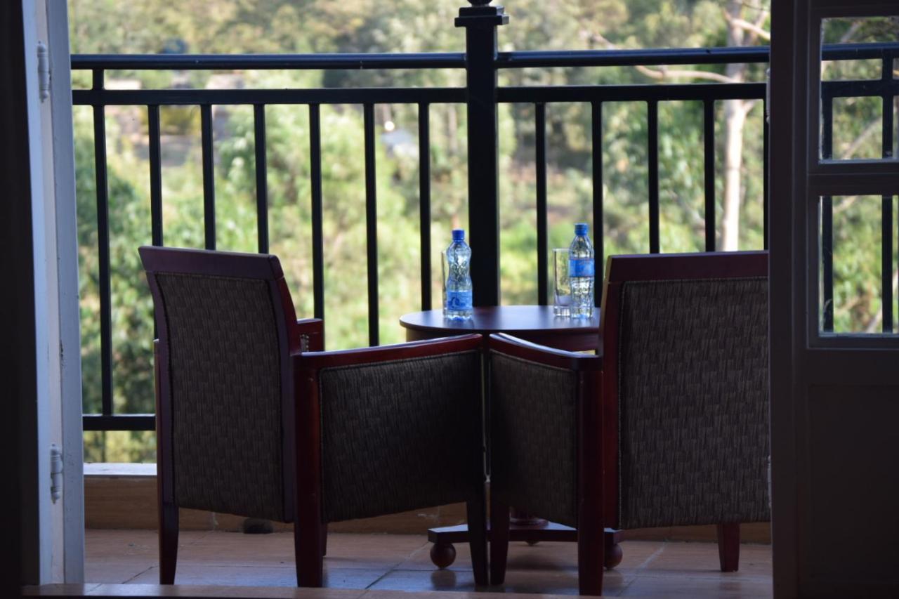 Esikar Gardens Hotel Narok Exterior foto